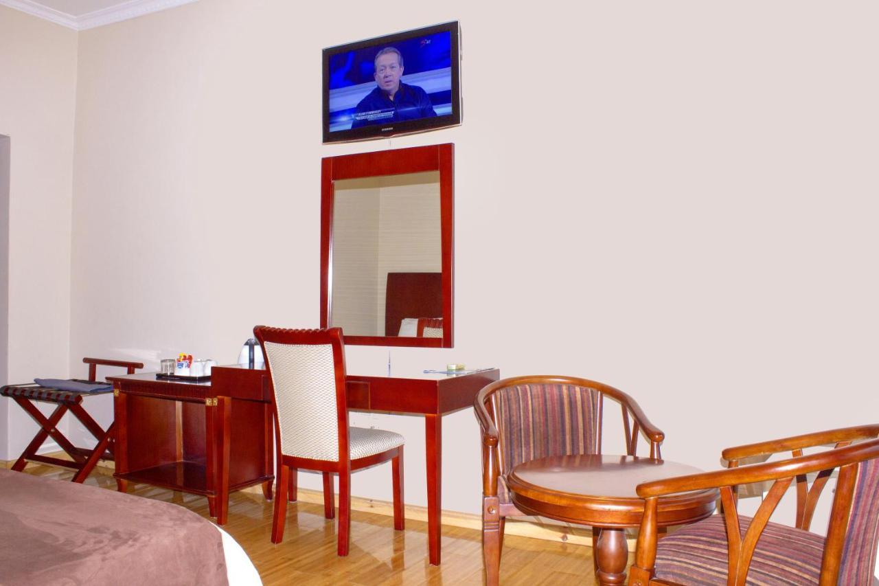 Icon Hotel Chingola Zimmer foto